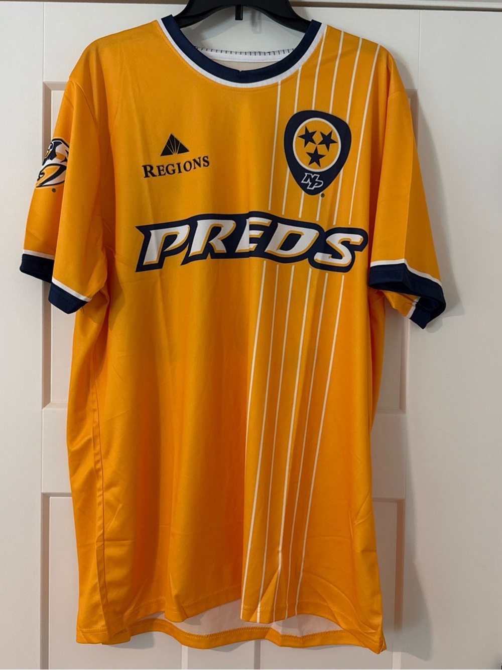 Nashville Predators Soccer Jersey-Smashville Sports Series- XL-4 13/2026-New